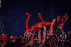 19K views · 272 reactions | I'm an ANIMAL! A NEW VIDEO by SHTUBY Band Exp. LIVE at "Yearot Menashe 2016" Festival Want to see it LIVE? Next Show – Shtuby Band Exp.- Album Release - Barby (TLV) 19.7 Discounted tickets: https://goo.gl/r4ojDC Event: https://www.facebook.com/events/565221760305007/ Video & Music production by - SHTUBY | SHTUBY | Facebook