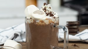 ☕✨ Cozy up this season with the indulgent delight of Cookies 'n'...