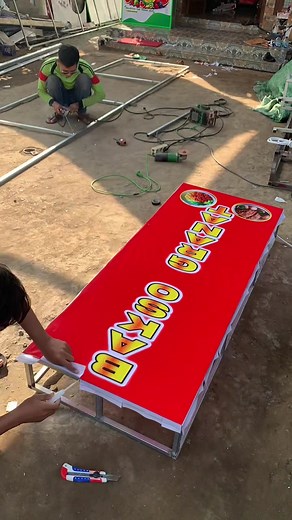 Pemasangan Neon Box 60 x 100 cm: Konsultasi Gratis