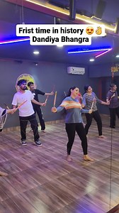 2.5K views · 197 reactions | Punjabyan da Dandiya 異 dil Lai gai kudi Gujarat di #dandiyaraas #dandiya #thedancemafia | THE DANCE MAFIA | Facebook