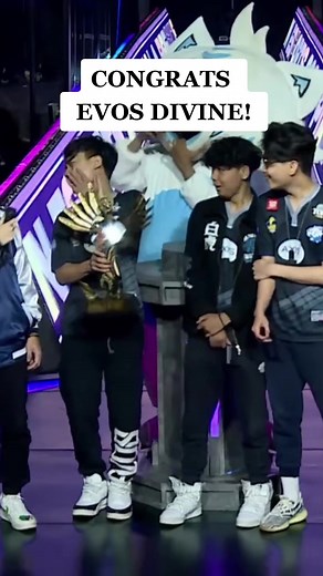 Congrats Evos Divine, Champion Piala Presiden Esports 2022 #ffesportid #fypシ #evosesports #pialapresiden2022 #free