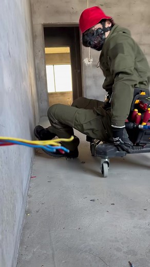 Am I a professional electrician？#electrician #wirestrip #wirestripper #wiretwisting #wiretwister #tools #electrictools | Electrician musk