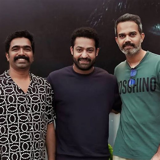 Music Director Ravi Basurur calls Jr NTR not just a superstar, but like a brother! A special moment for #JrNTR fans & all fans of Telugu cinema, Tollywood stories & film fraternity respect. Prime9 Entertainments is your ultimate hub for everything cinema — from exclusive behind‑the‑scenes moments, interviews with stars, film reviews, and trending updates in Tollywood & beyond #JrNTR #TeluguCinema #Tollywood #NTRFans | Prime9 Entertainment