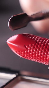 Satisfying Lipstick Process! | Hungry Panda