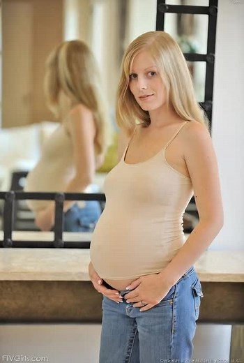 Pregnant Polish Girl Seeks Support for Healthy Pregnancy