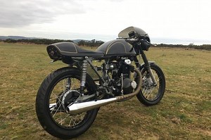 Honda CB250 Cafe Racer Hasil Custom Praktik Anak Kuliahan - Gridoto