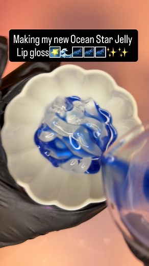 Making Ocean Star Jelly Lip Gloss 💙💙💙Jelly texture, floaty stars, sweet scent !!! Who else loves a gloss that also feels cute and deep dive in???💙💙💙#lipglossaddict #lipgloss #lipglosspoppin #lip #liptint #gloss #bluelips #bluegloss #blue #kawaii #cutegloss#handmade | M27 Bliss