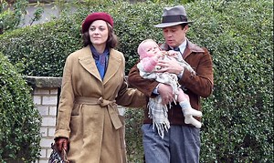 ‘Allied’ Trailer: WWII Romantic Thriller Starring Brad Pitt & Marion Cotillard
