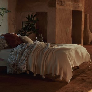 2.6K views · 98 reactions | Rest easy with our easy-care cotton range, and rejuvenate in everyday luxury  Plus, it’s quick drying and requires no ironing, just easy does it  Shop bedding: https://brnw.ch/21wDmoH | WOOLWORTHS | Facebook