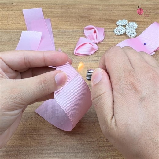 12K views · 31 reactions | AMAZING AND EASY RIBBON CRAFT  #handmadeaccessories #ribbonwork | Knitting Fashion | Facebook