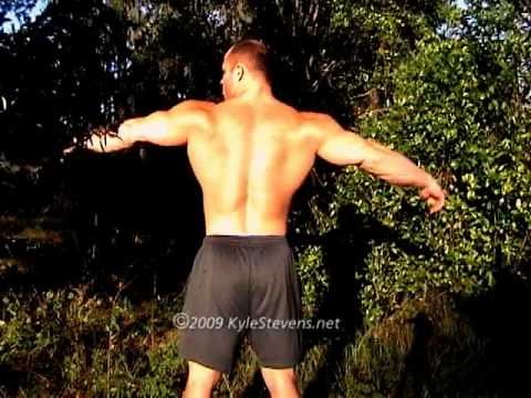 Champion Bodybuilder Kyle Stevens Posing Outdoors and Poolside