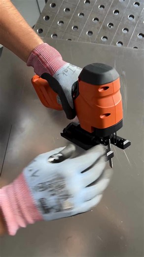 Never touch a hot blade again. 🔥 Swap blades in seconds with the F‑IRON Jig — no tools, no burn risk, just back to cutting. | Fein