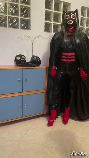 Full latex look 2