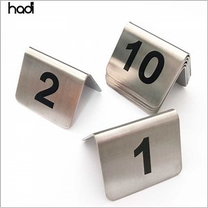 [Hot Item] Hadi Restaurant Supply Fancy Table Number Holders Stainless Steel Silver Table Number Stands Buffet Tag Place Card Business Holder for Sale