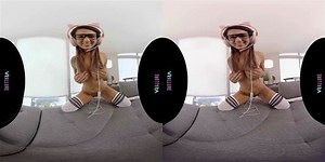 Streamer after hours