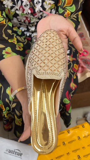 54K views · 386 reactions | Buying Links: CITAALI Golden Mules for Women's | Casual Stylish Bellies https://amzn.to/3XXKZBl Fabricorn Combo of Plain Color Stylish Up and Down Cotton Tshirt for Women https://amzn.to/3pQm8CZ Elleora Solid Kurta Set https://amzn.to/3QgROfN #stylingwithshipra #trendingreels #amazon #unboxing #reelsfb #fashion #festivewear #outfits #footwear #tshirts | Styling With Shipra | Facebook