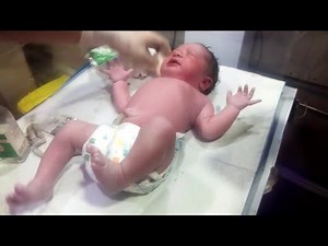 How to Clean a Newborn Baby After Birth | Step-by-Step Guide #newborn #baby