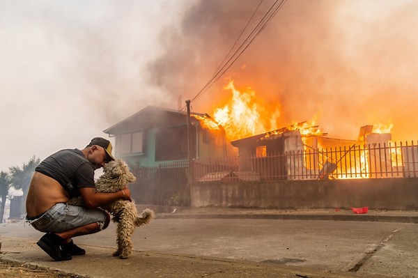Wildfires race across Chile, leaving 18 dead and forcing thousands to flee