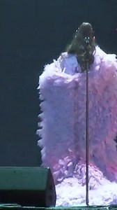 Así fue el emocionante concierto de Isabel Pantoja 💖 #IsabelPantoja #Concierto #Música #RevistaWoman | Woman Madame Figaro