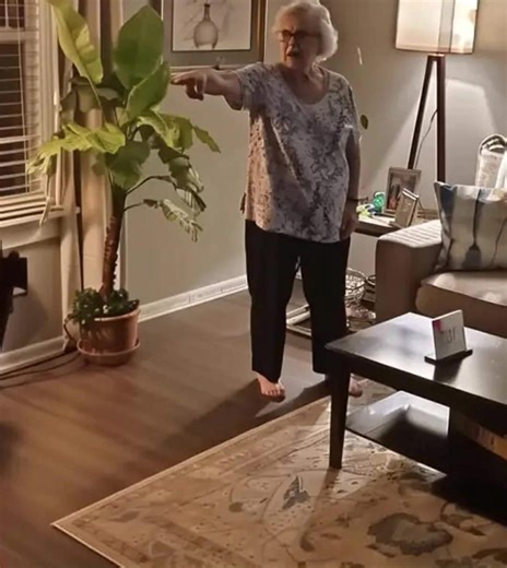 1.8K views | MY MOTHER, WHO HAS ALZHEIMER'S, DISAPPEARED FOR 3 DAYS...