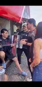 Furacão do forro Abalandotudo Willey Gomes & Flávia Felix e aquele forrozinbo na estrada | A historia de um sonhador"