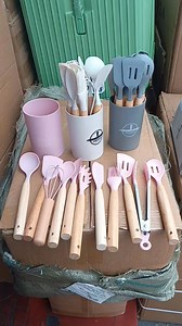 SILICONE COOKING UTENSIL SET 📌180 PESOS ONLY!!! SOBRANG CUTE! 😅🤣 | Owie&aki Surplus SHOP