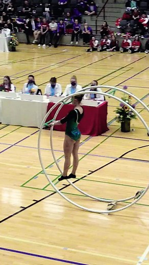 Birgit Halwachs from Austria #gymwheel #germanwheel #wheelgymnastics #rhønhjul #Gymnastikkhjul #gymnastikk #sporty #gymnast #gymnastiek #sportief #championnatsdumonde #konkurranse #concurrentie #gympak #leotard | BTVrhoenrad