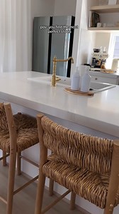Obsessed is an understatement. 😍 Rochelle Hill styles our Nadia Hand-Woven Rush Barstools for instant coastal vibes. Shop our barstools: https://bit.ly/3xbYXXv 🎥 @rochsarkhill via TikTok #templeandwebster #coastalinteriors #barstools #kitchenstyling | Temple & Webster