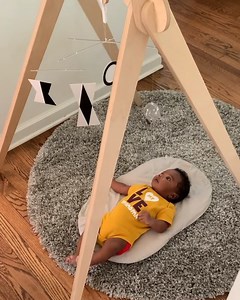 ✨ We adore seeing those early, precious moments of focus under our...