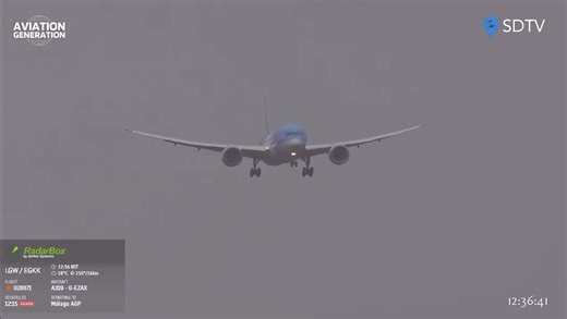 5.7K views · 68 reactions | Murky and windy days with the TUI 787 arriving on runway 26L at Gatwick Airport #avgeek #planespotting #aviation #flying | SDTV Spotter Dedicated TV | Facebook