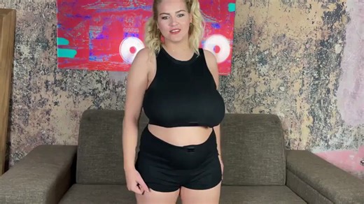 Erin gets turned on using the jiggle machine on her large breasts. Her udders vibrate and shimmy giving you waves of boob action.https://t.co/saCdT1rujS#busty #blonde #danglingboobs #vibrate