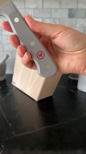 17 reactions | Coole Messer – neue Griffe! WÜSTHOF Gourmet mit grauen Griffen – bald im WÜSTHOF ONLINE-Shop. | WÜSTHOF Deutschland | Facebook