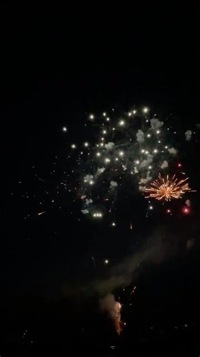 USA Grand Finale By Dominator Fireworks (3x36 Shot Cakes)