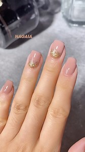 Cinnamon Spice is such a cozy vibe 😍 10/10 for any fall seasons 🙋‍♀️ you want always feel free to get a single color 💅 or a quick flicking to have the reverse peekaboo 👀 #fallnails #glitternails #peekaboonails ##cutenails #dippowder #dippowdernails #diynails #nagaiadipkit | Nagaia Nail