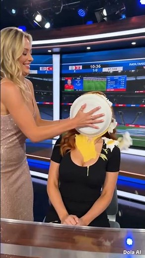 TV studio pie in the face #pieintheface #pied #messy #creampie #funny