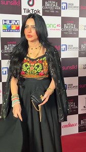 2.8K views · 180 reactions | Hum BCW 2025 ♥️ #dolly #redcarpet #guestofhounor | Fashion Icon Dolly | Facebook