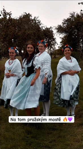 Kdo ještě neviděl oficiální video? 🔥💜 Did you see the official video yet?