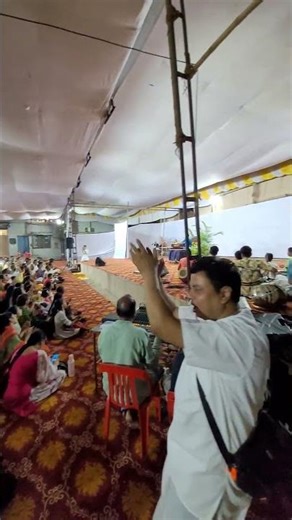Electrifying Kirtana by HG Amarendra Prabhu at ISKCON BCEC