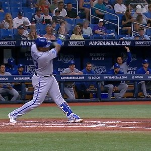 15K views · 960 reactions | The Captain ties it with a 423' blast! #WelcomeToTheCity | Kansas City Royals | Facebook