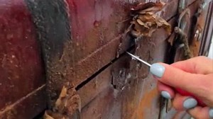 23K views · 45 reactions | DÉCOUVRE LES OBJETS UNIQUES QUE NOUS AVONS TROUVÉS DANS UNE BOÎTE AUX TRÉSORS | Les Cracks du Bois | Facebook