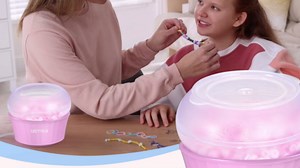 Electric Bead Spinner, 2300PCS Clay Bead Spinner, Seed Bead Spinner with 2 Beading Needles for DIY Jewelry Making, Fast Beading Bead Spinner for Bracelets Necklace Making (Green)