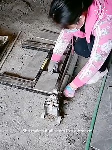 46K views · 483 reactions | Check out this woman installing tiles like a PRO | Awesome Things & DIY | Facebook