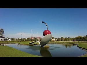 Minneapolis, Minnesota - Minneapolis Sculpture Garden - Spoonbridge and Cherry (2022)