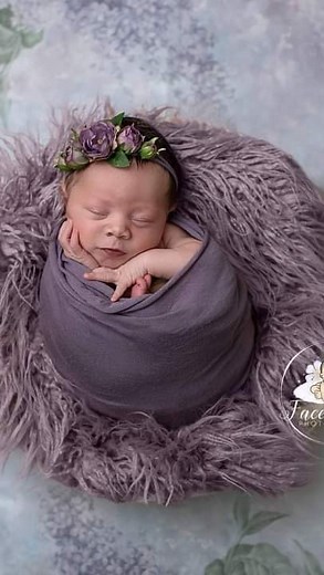 22 reactions |  Christmas in July! Capture moments that last a...