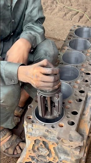 How to Repair Engine Hino 7D Truck Restoration