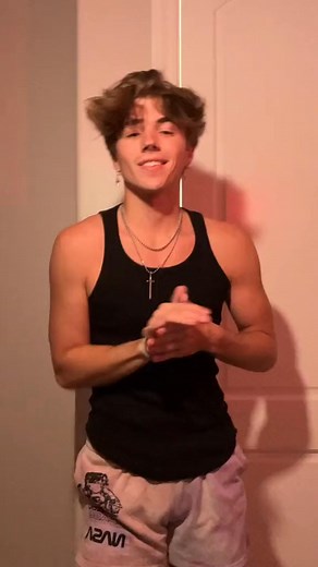 my hair is a mess today | Sandy Kelly