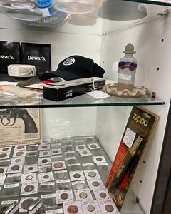 Just found the coolest collection of collectibles in Case 206 at the Phoenix Brass Armadillo! Definitely worth checking out! #lighter #coin #hurricane #hurricanelampsforsale #brassarmadillophoenix #brassarmadillo #collection | Brass Armadillo Antique Mall - Phoenix