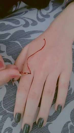 Simple and Easy Mehandi Designs for Beginners