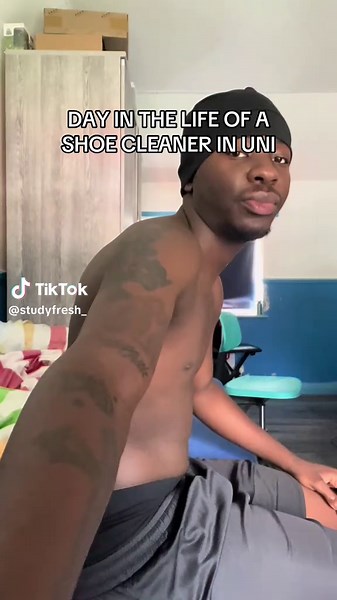 EP 1 | Quick vlog for you lot, a look into what i do.. #fyp #xycba #foryoupagе #midlandsuni #shoecleaner