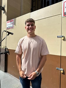 11K views · 408 reactions | Amazing Grace . . . . By @ and sung by @ #artist #music #buskers #buskersofglasgow #glasgow #scotland #glasgowmusicscene #scotlandmusicscene #hymn #traditionalmusic #religiousmusic | BuskersofGlasgow | Facebook